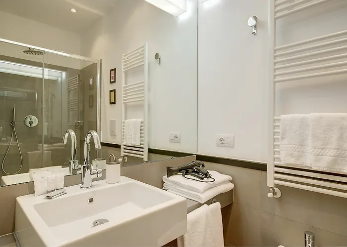 Opera Dreams Hotel